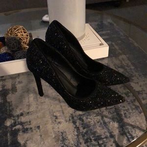 Sparkly black pumps